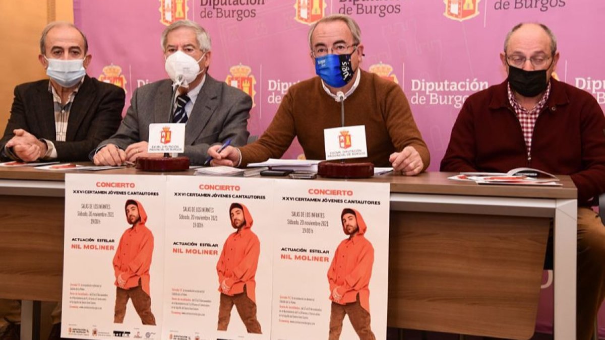 Presentación del Certamen de Jóvenes Cantautores en Salas de los Infantes, con la actuación estelar de Nil Moliner. SANTI OTERO