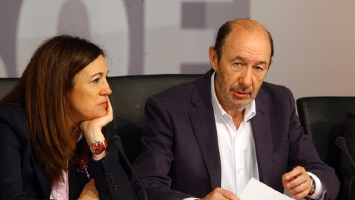 Alfredo Pérez Rubalcaba y Soraya Rodriguez.-AGUSTÍN CATALÁN