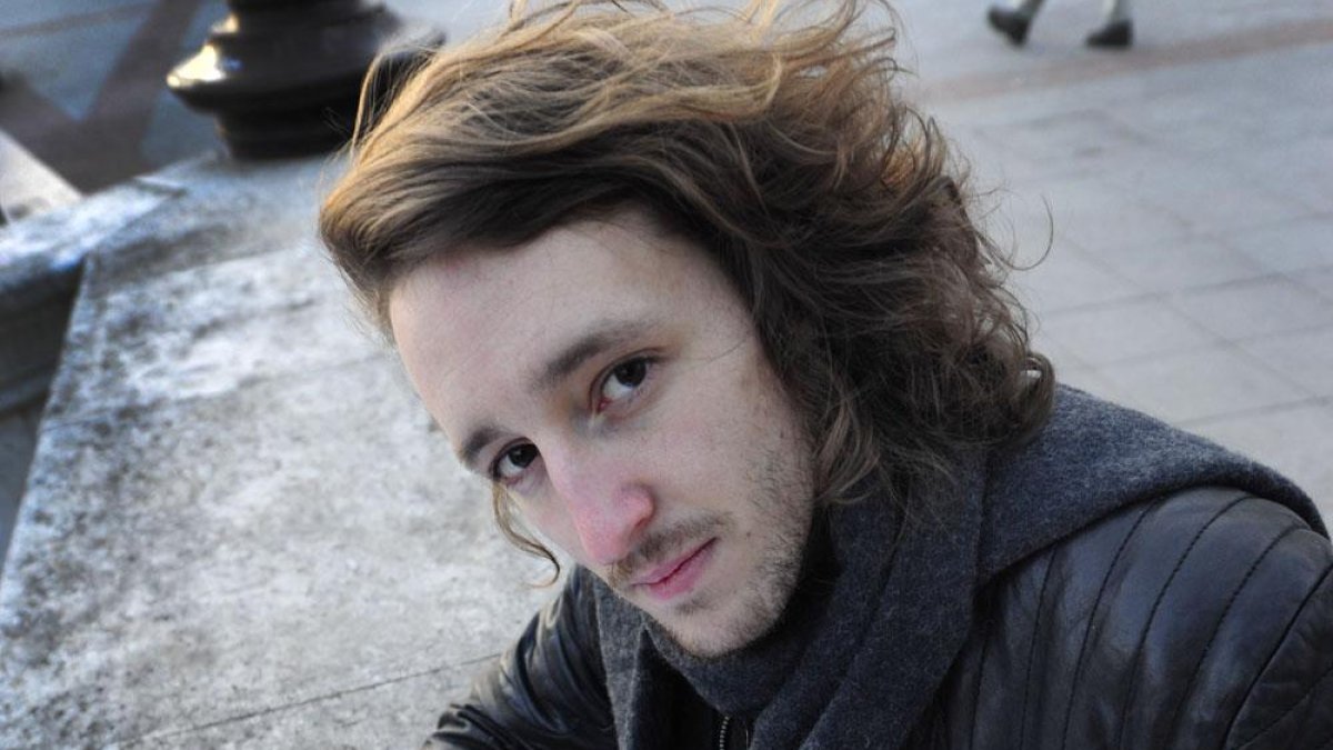 Nuño Fernández Ezquerra posa con unas partituras.-ISRAEL L. MURILLO