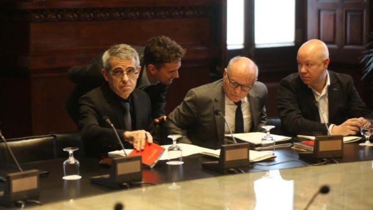 Reunión de la Mesa con los abogados del Parlament.-DANNY CAMINAL