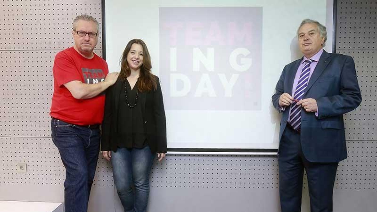JuanCarlos Salvador, Sonia Rodríguez y Luis Conde.-RAÚL G. OCHOA