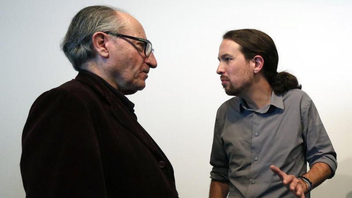 Podem ha informado que ha abierto un expediente a Cristian Fernández por brindar por la muerte del fiscal general Maza.-DAVID CASTRO (ARCHIVO)