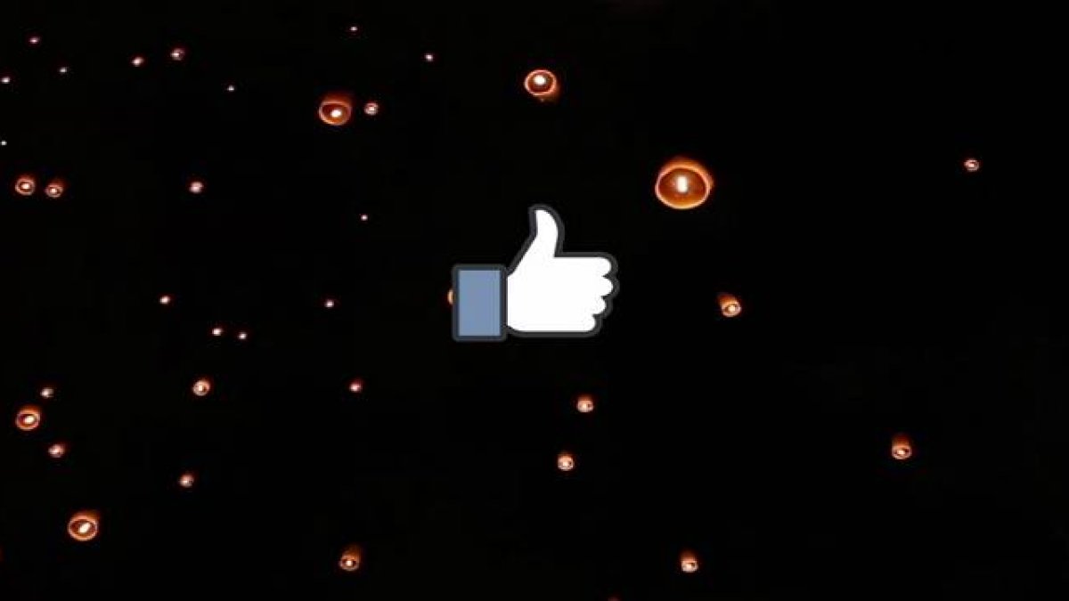 El creador de Facebook, Mark Zuckerberg, ha colgado el vídeo en su propio perfil personal para agradecer la fidelidad de los usuarios.-