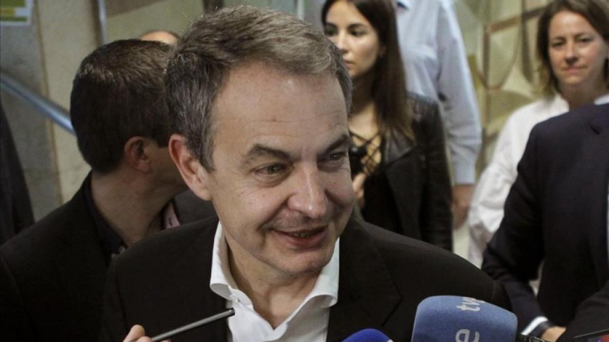 José Luis Rodríguez Zapatero en la presentación del libro 'English for Sport'.-EFE