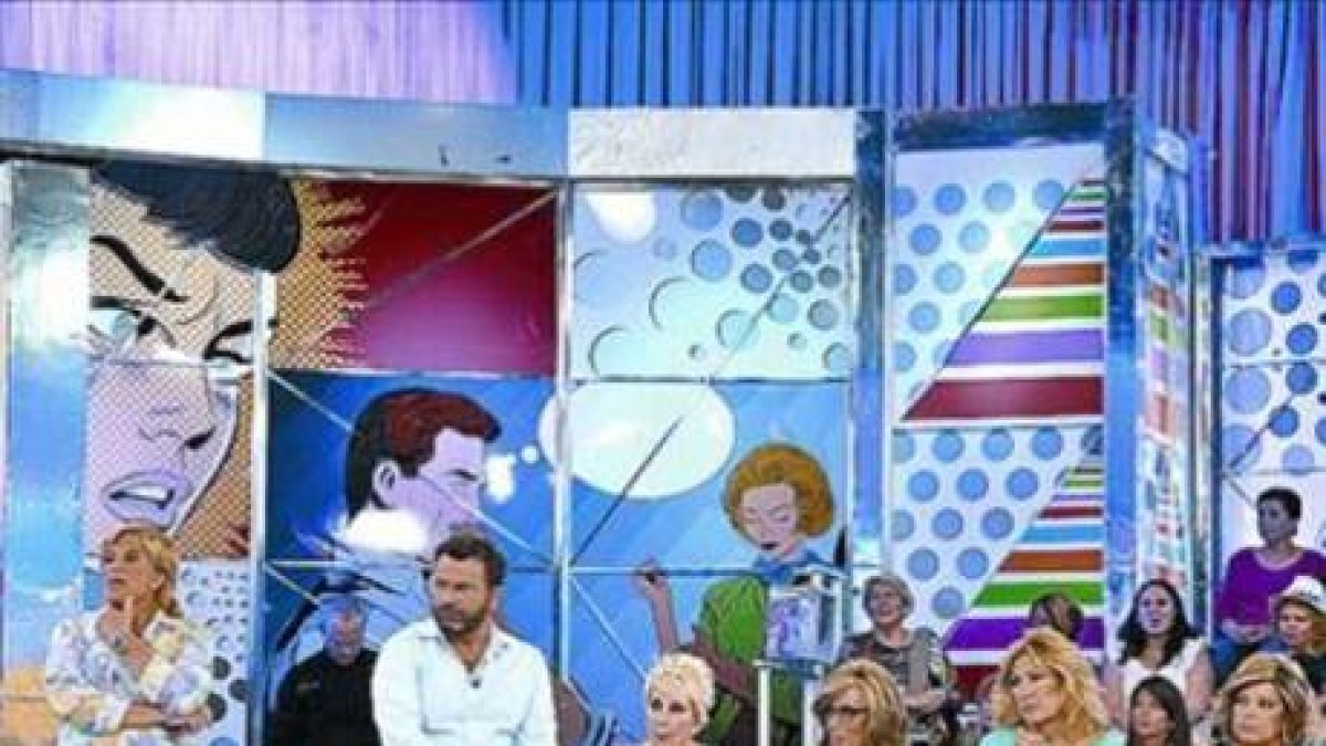 Un momento de la grabación del programa 'Sálvame deluxe', de Tele 5.-Foto: TELE 5