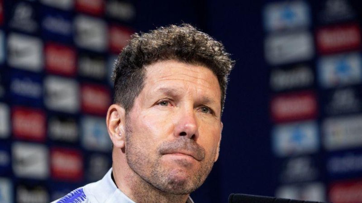 Diego Simeone, técnico del Atlético de Madrid, este viernes en rueda de prensa.-EFE