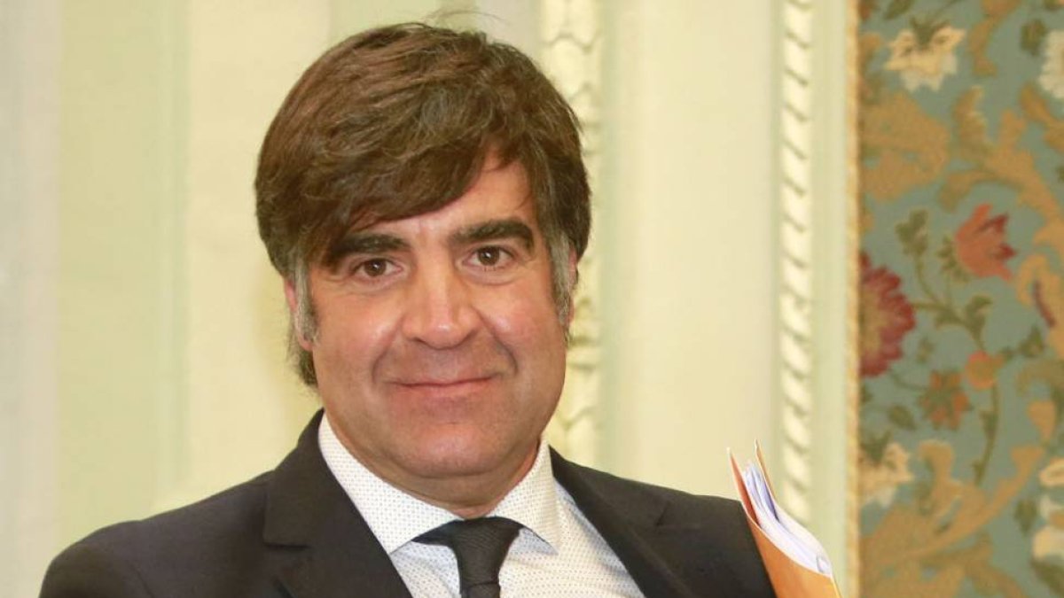 Fernando Gómez, ayer, en la Sala Polisón donde se explicó a los medios.-RAÚL G. OCHOA