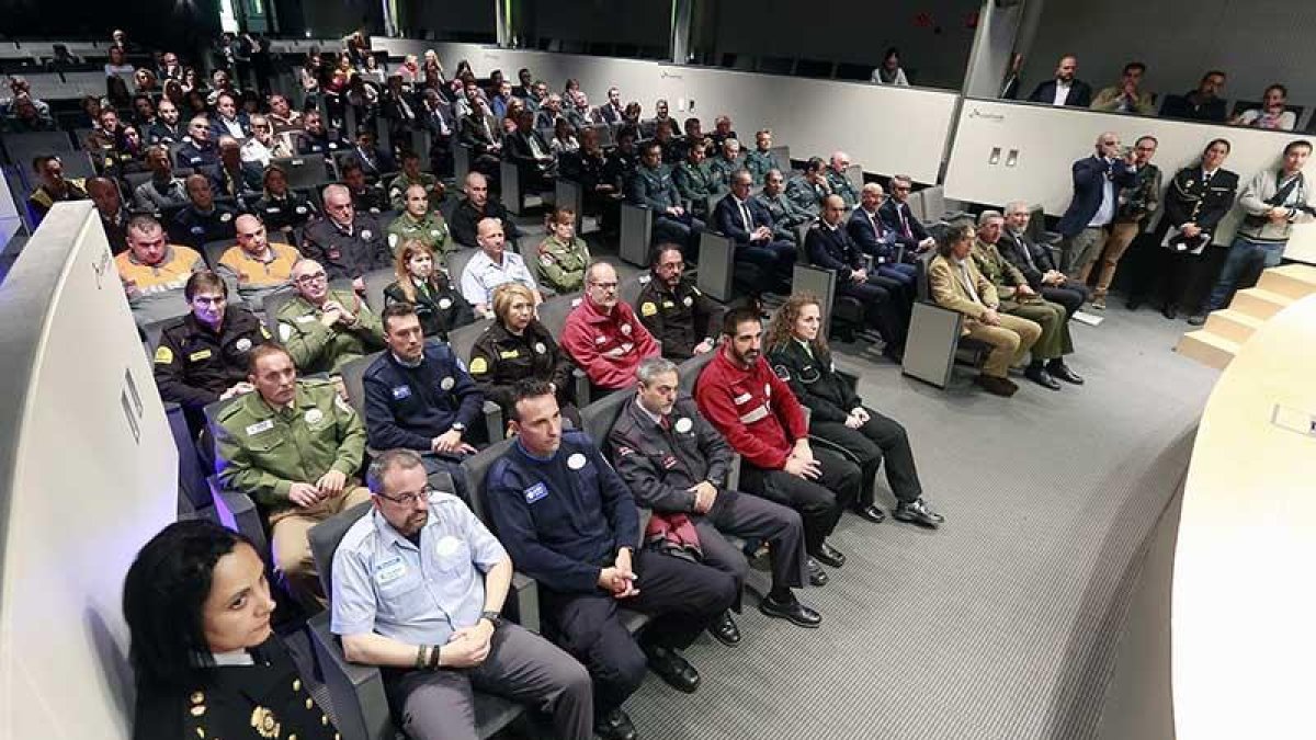 El subdelegado del Gobierno y los máximos representantes de la Policía Nacional y de la Guardia Civil celebraron ayer el Día de la Seguridad Privada.-RAÚL G. OCHOA