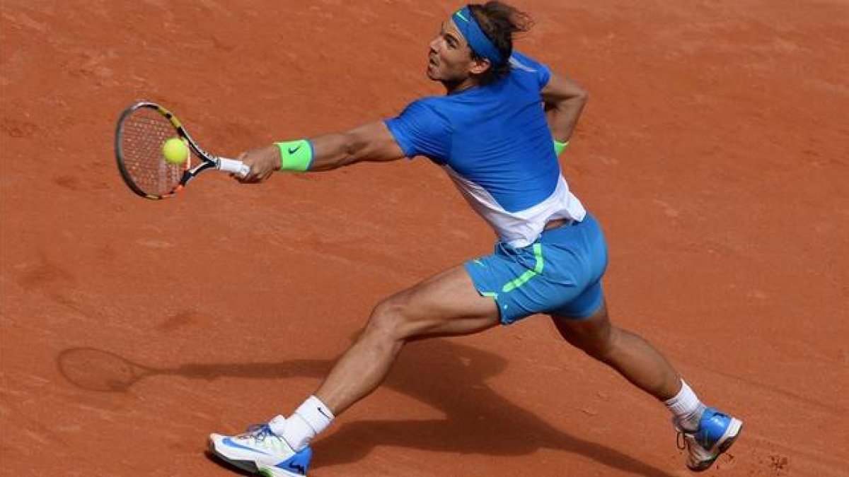 Rafael Nadal, en el torneo de Hamburgo.-Foto: AP / DANIEL BOCKWOLDT