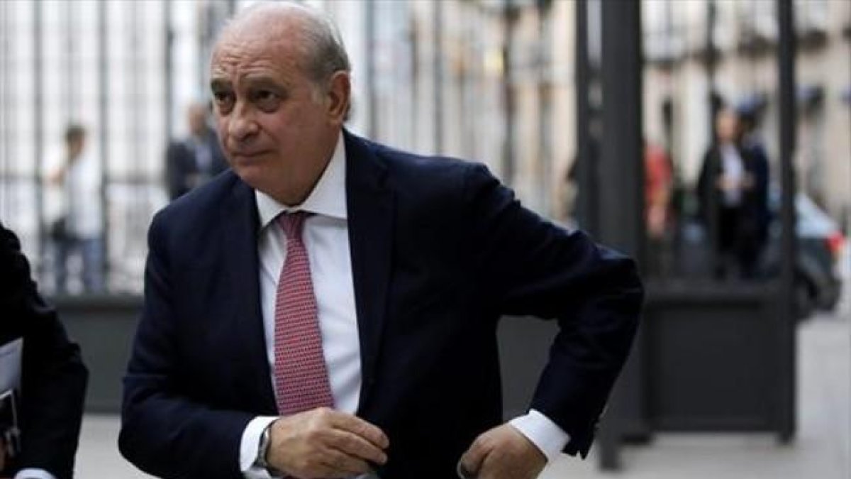 Jorge Fernández Díaz, en una imagen de octubre del 2016.-JOSÉ LUIS ROCA