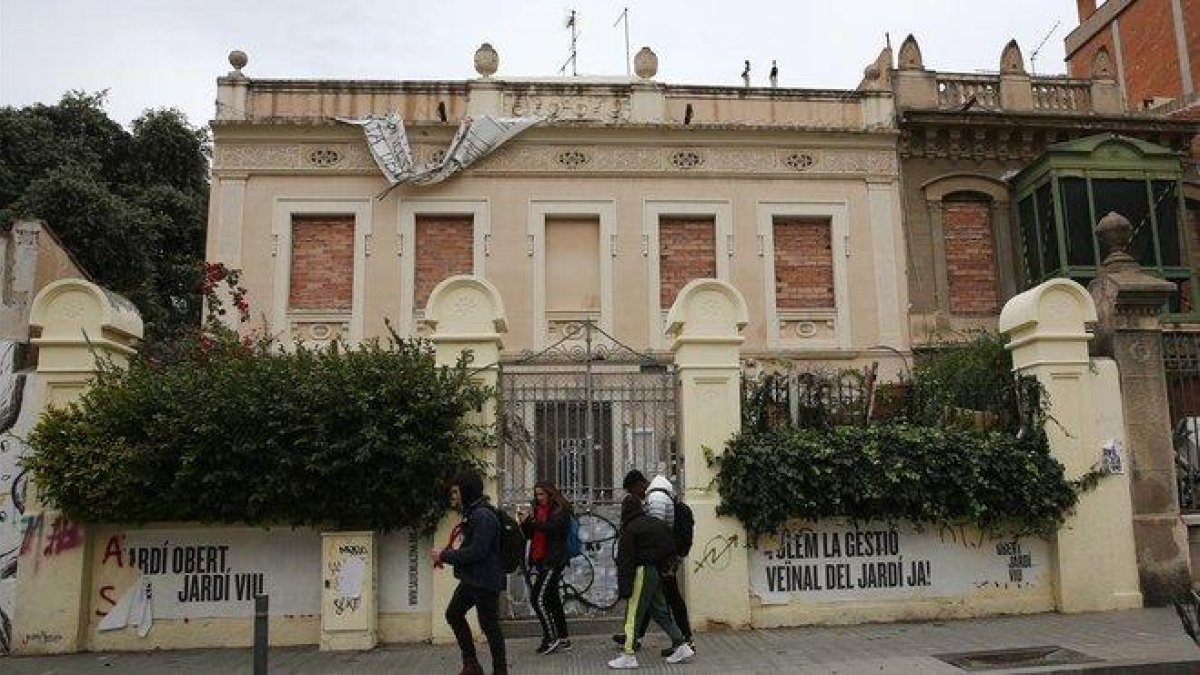 Las casas de la calle de Encarnació.-ELISENDA PONS