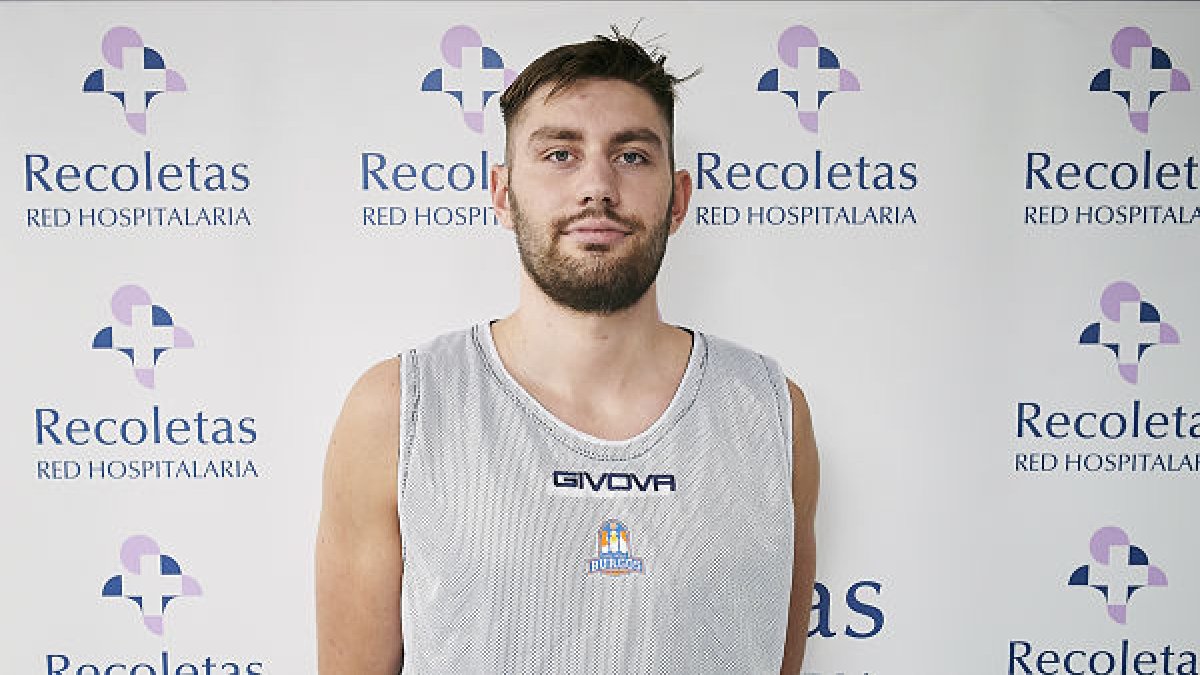 Kristian Kullamae trabajará en la pretemporada. ECB