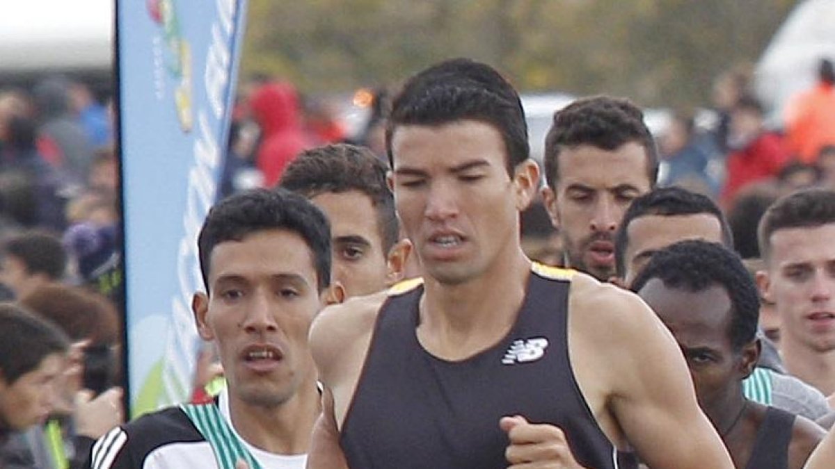 Mechaal,durante el Cross de Atapuerca 2016.-SANTI OTERO