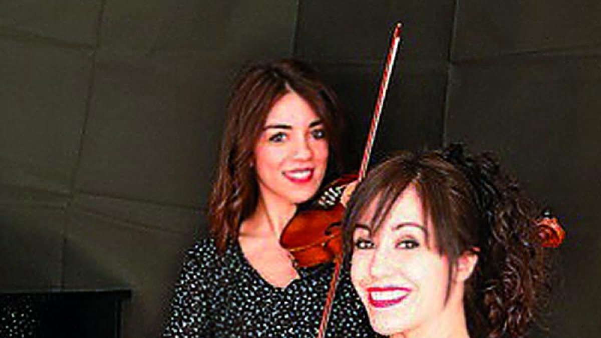 Marta Zapatero (violín) y Rocío Madueño (piano) son el Dúo Mousai.-
