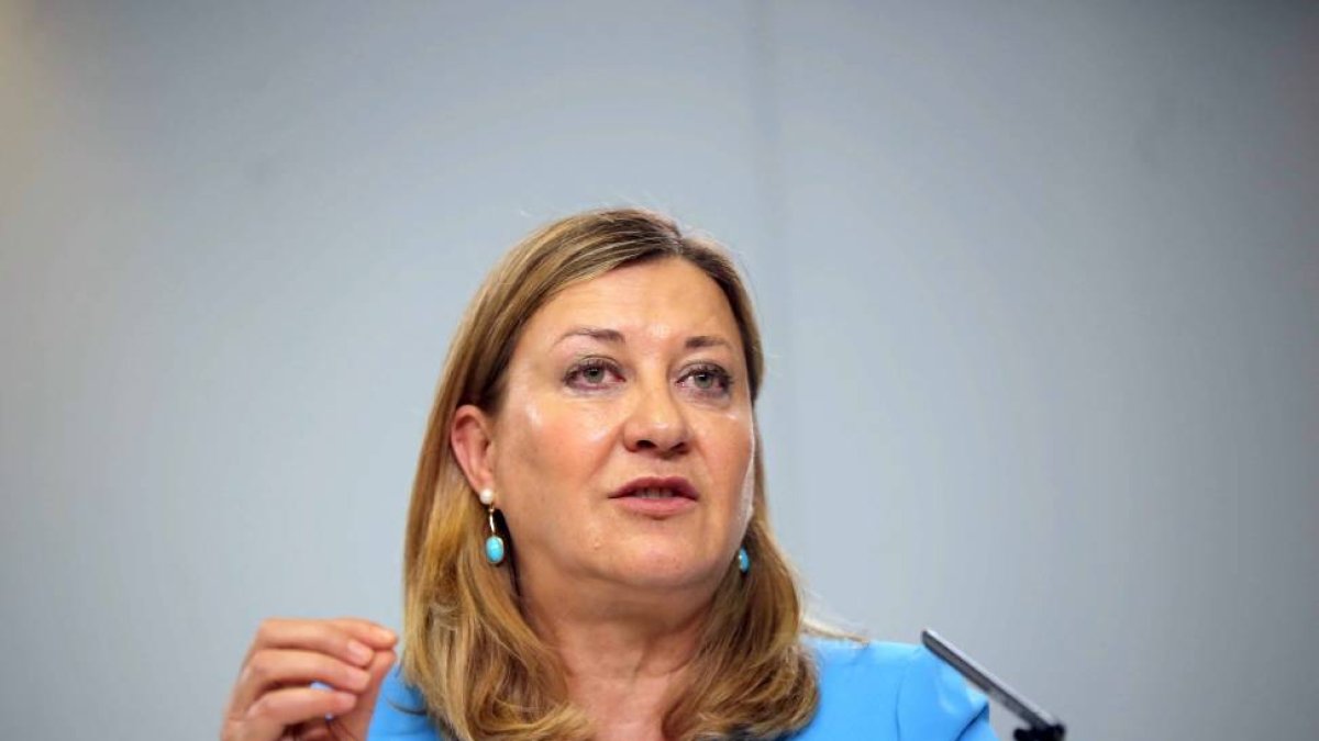 La consejera de Hacienda, Pilar del Olmo, comparece en rueda de prensa posterior al Consejo de Gobierno-ical