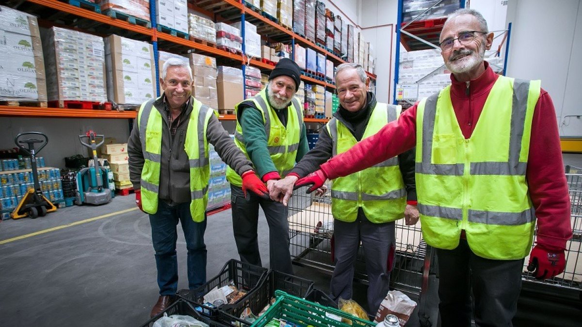 Voluntarios del Banco de Alimentos de Burgos. TOMÁS ALONSO