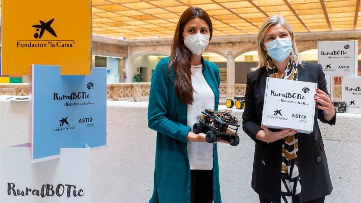 Verónica Pascual y Carmen Martín. ICAL