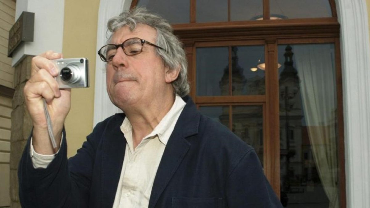 Terry Jones, en la República Checa, en el 2004.-EFE / LUKAS MACHALINEK