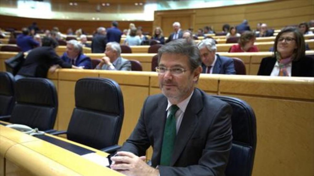El ministro de Justicia, Rafael Catalá, el pasado martes en la sesión de control al Gobierno en el Senado.-DAVID CASTRO