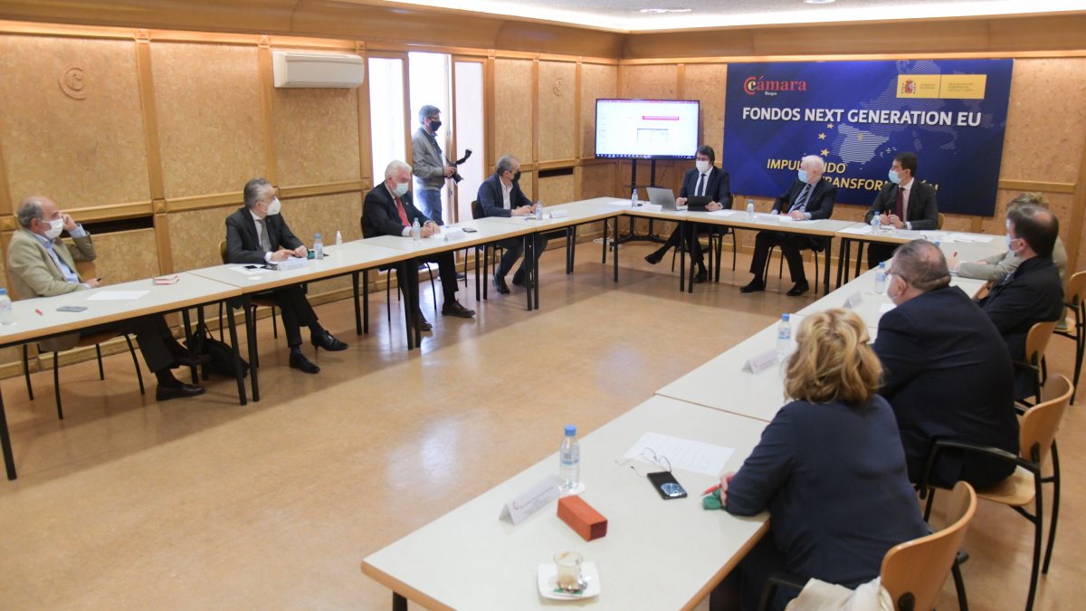 Imagen de la reunión en la Cámara de Comercio. ICAL