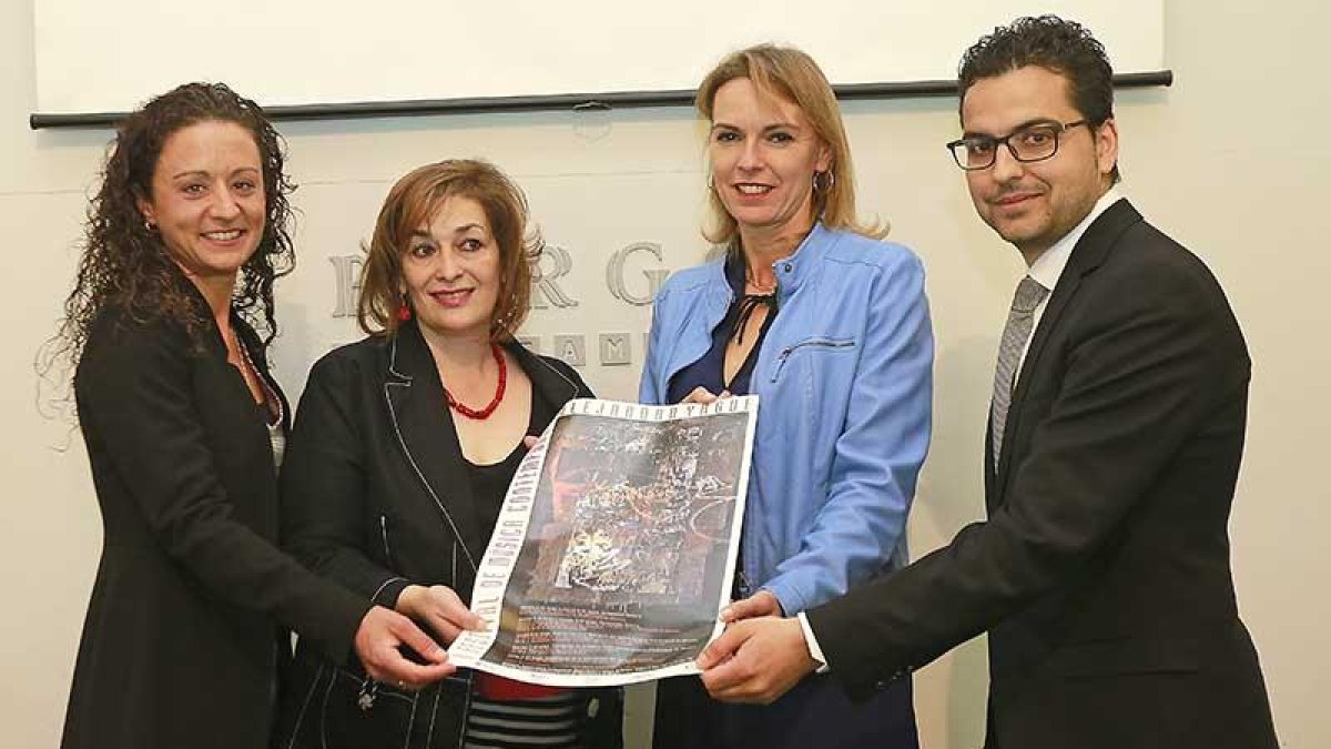 Cristina García, Eva María Peláez, Lorena de la Fuente y Rubén Ramiro.-RAÚL G. OCHOA