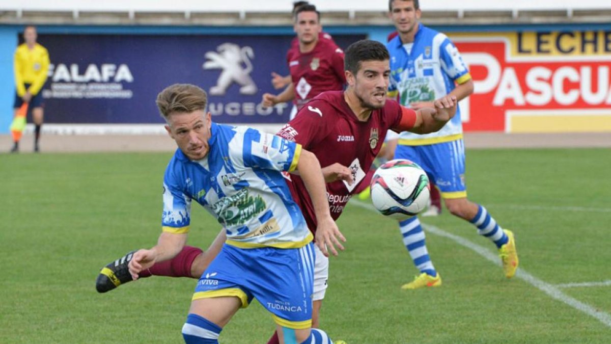 Los blanquiazules dejaron escapar un punto en el último suspiro del duelo-Alberto Calvo