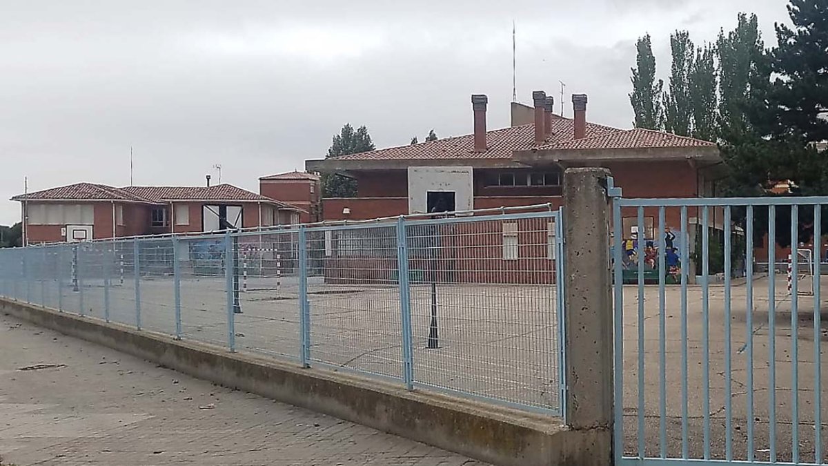Imagen del colegio 'Santa María', en Aranda. ECB
