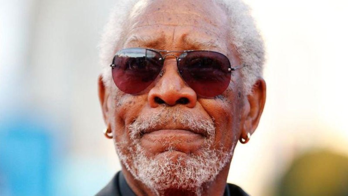 Morgan Freeman posa en el festival de Dauville, donde le rindieron un emotivo homenaje el pasado septiembre.-AP / CHARLY TRIBALLEAU