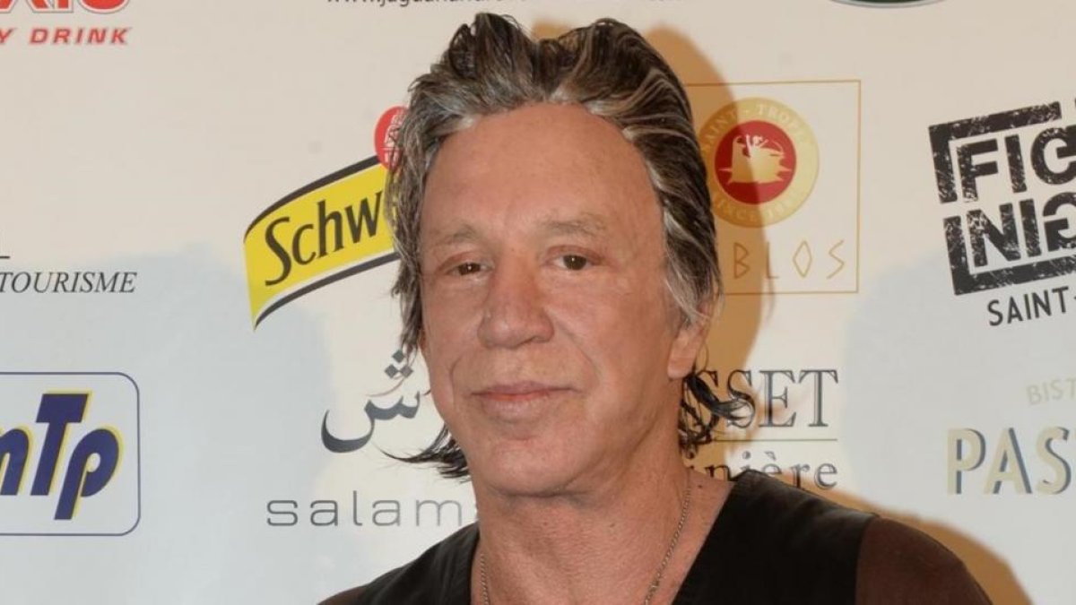 Mickey Rourke, con peluca gris.-GTRES