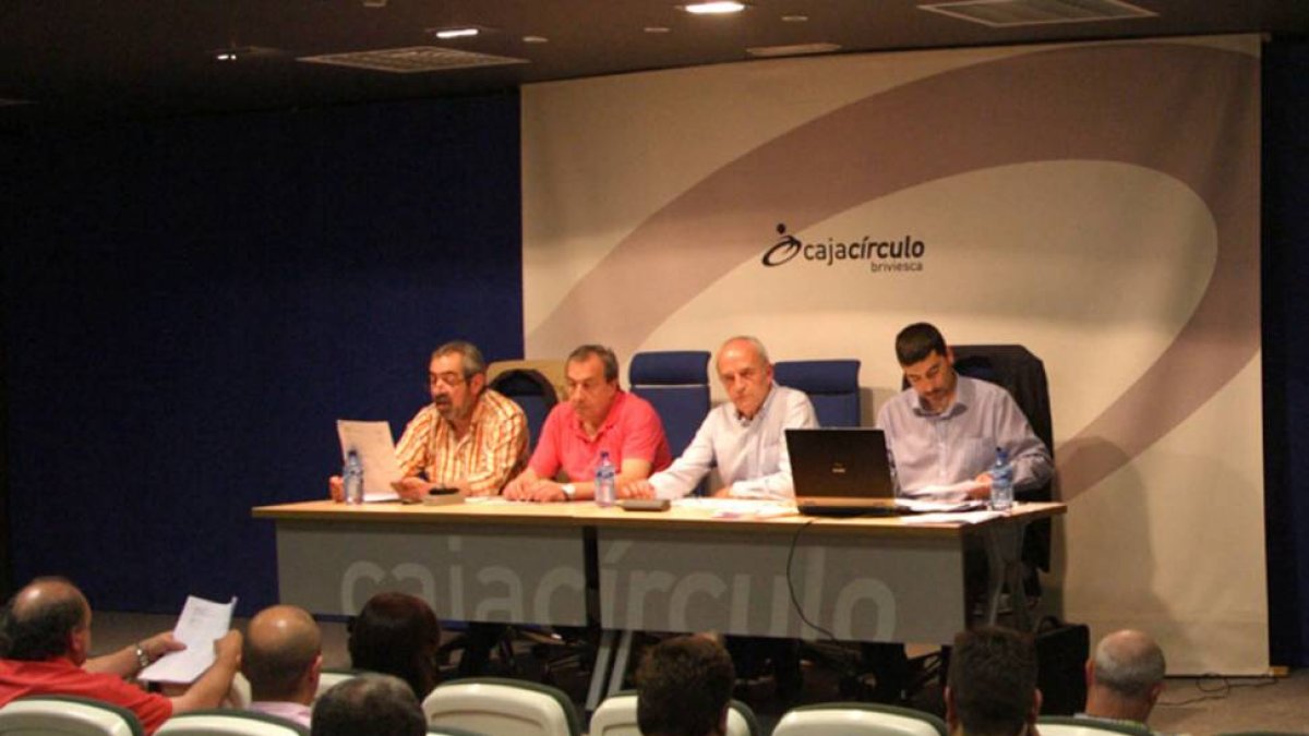 Los responsables de Adeco Bureba informaron de la situación.-G.G.