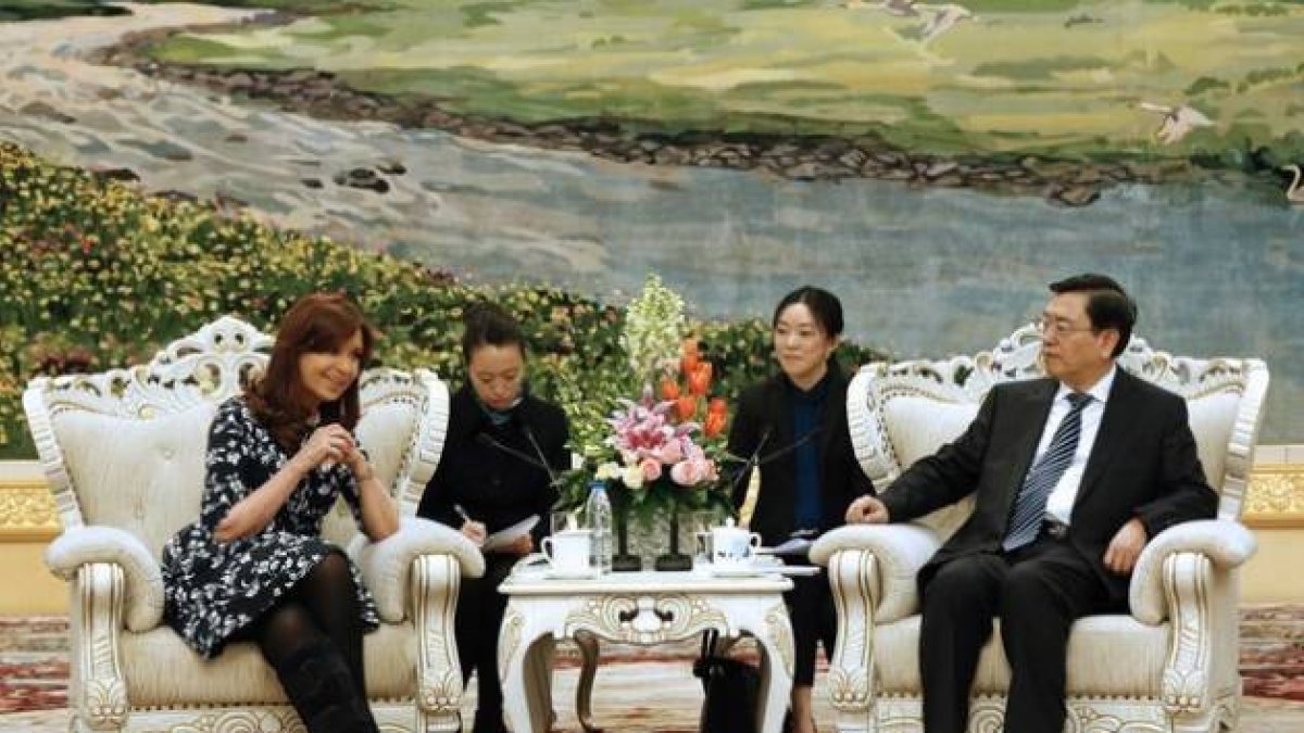 La presidenta argentina durante su visita oficial a China.-Foto: POOL/ REUTERS