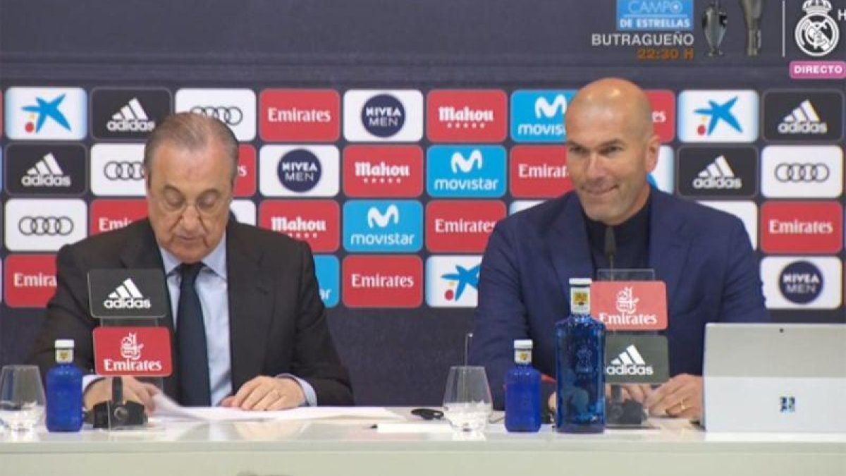 Florentino Pérez y Zinedine Zidane, en la rueda de prensa en la que este último ha anunciado que deja el club.-REAL MADRID TV
