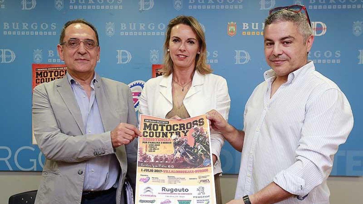 Moisés Gallo, Lorena de la Fuente y Raúl Gutiérrez fueron los encargados de presentar la prueba-Raúl G. Ochoa