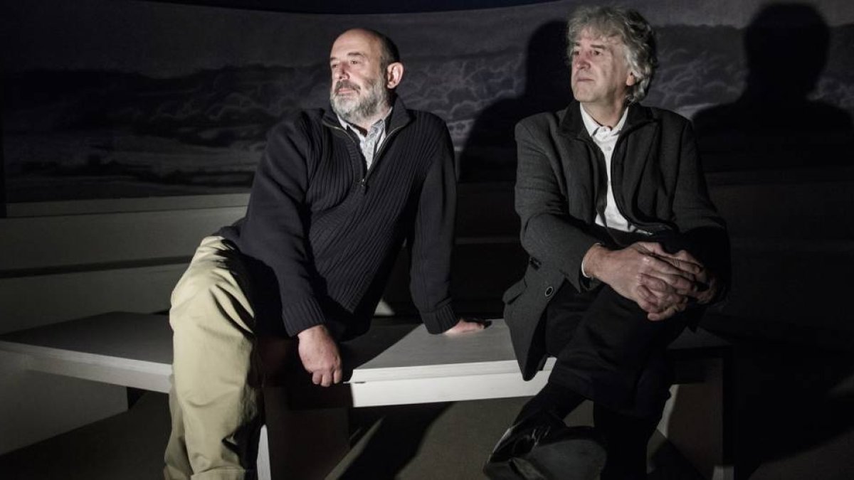 Carlos de Hita y Juan Luis Arsuaga durante un momento de la reproducción de 'Ecos'.-SANTI OTERO