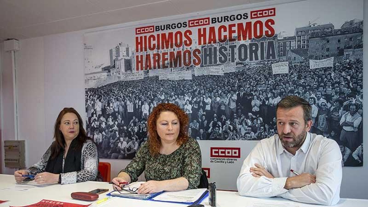 María del Carmen Noceda, Susana Luengo y Jesús Mordillo.-RAÚL G. OCHOA