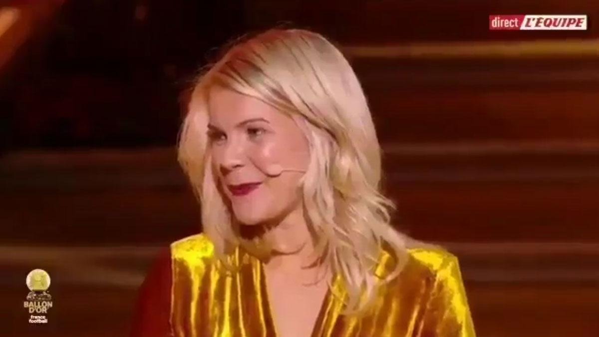 La reacción de Ada Martine Stolsmo, jugadora de fútbol y ganadora del Balón de Oro, cuando le preguntan si sabe hacer twerking.-