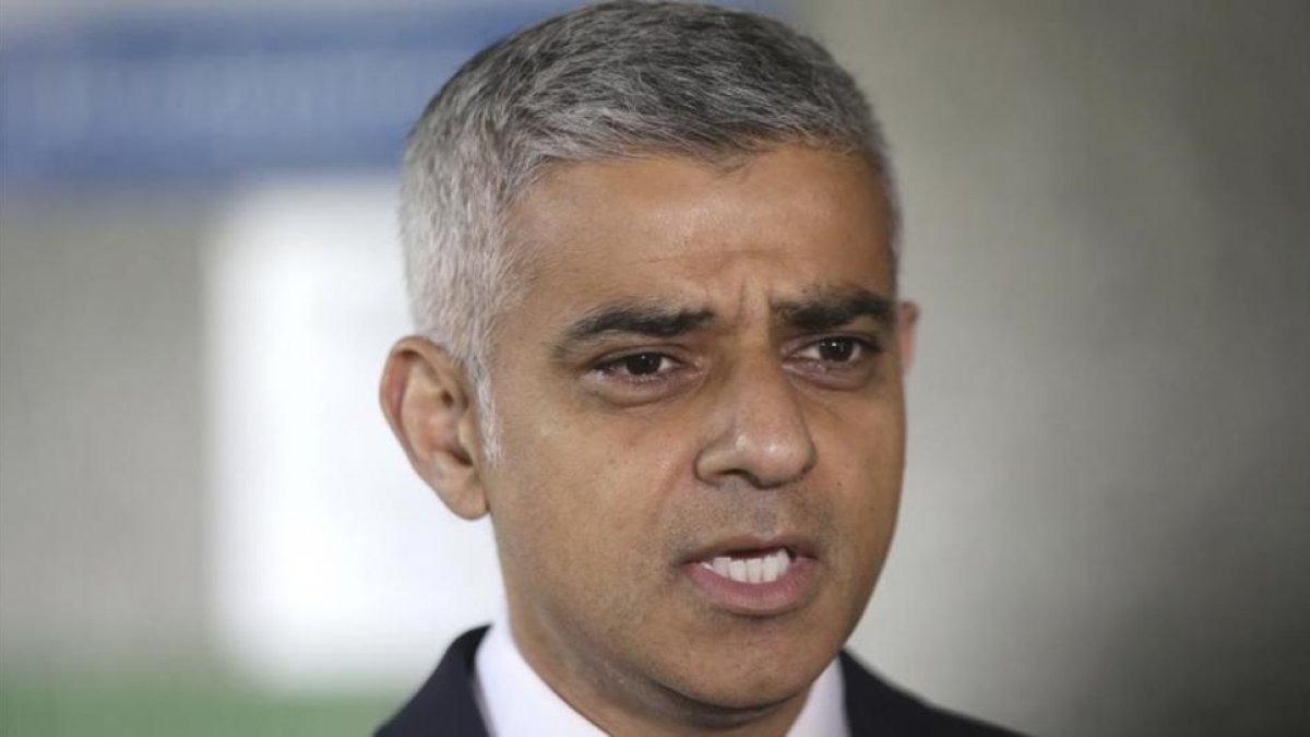 El alcalde de Londres, Sadiq Khan, en una comparecencia ante la prensa.-Yui Mok