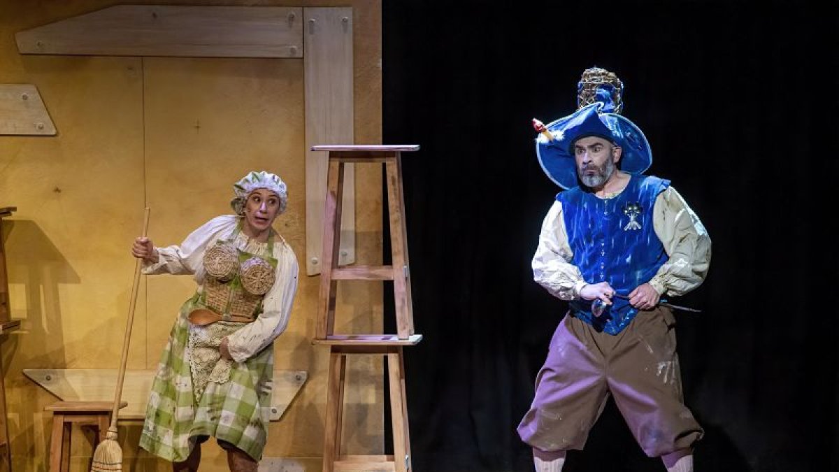 Los tres actores interpretan a 11 personajes en esta pieza. SANTI OTERO