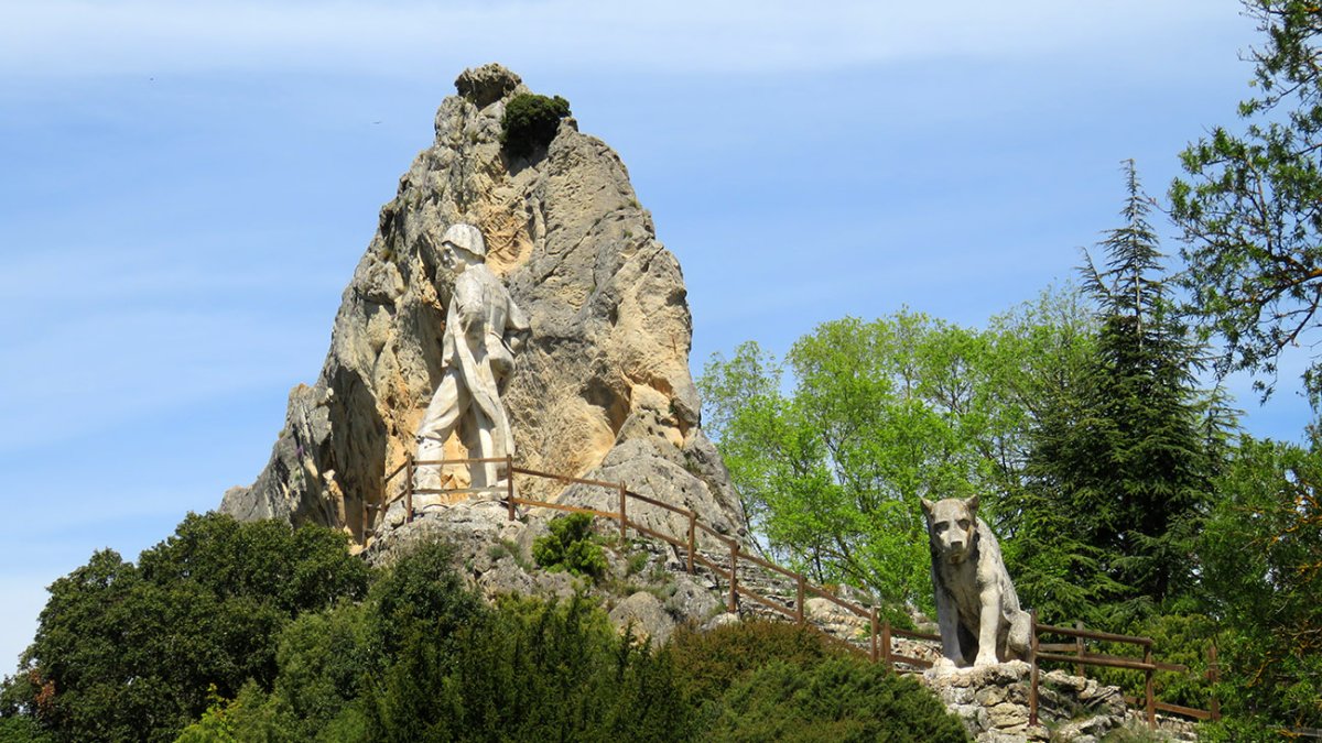 El paraje de La Picota alberga el Monumento al Pastor. DARÍO GONZALO