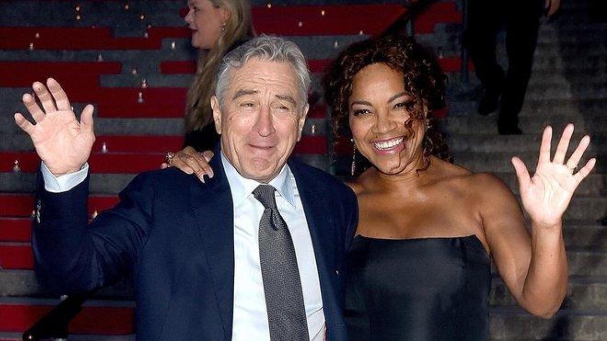 obert de Niro y Grace Higtower, en abril del 2015.-JAMIE MCCARTHY