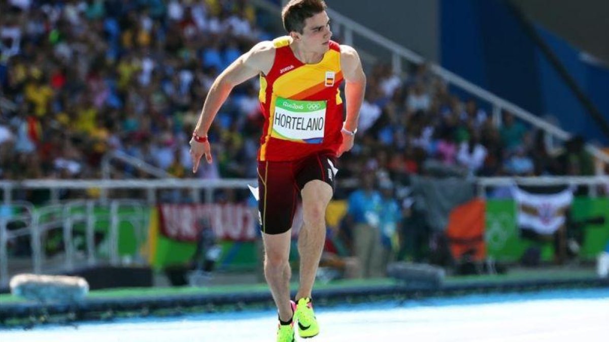 Bruno Hortelano bate en la primera serie de los JJOO de Río el récord de España de 200 metros.-EFE / SRDJAN SUKI