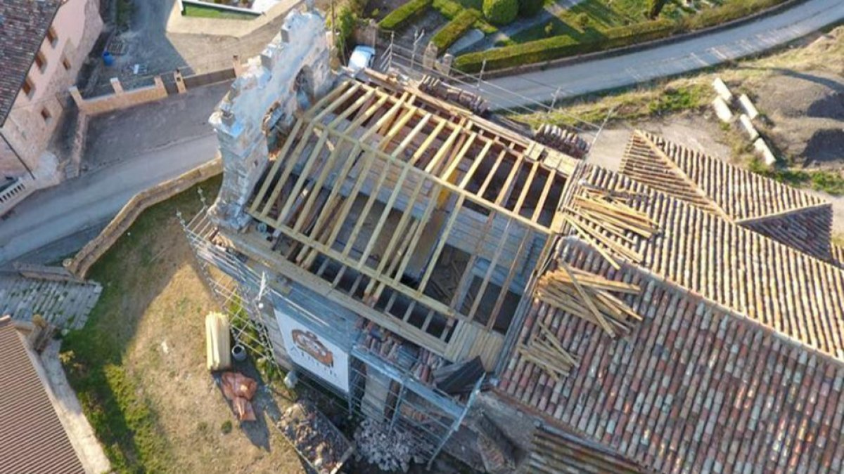 Imagen de la rehabilitación de la iglesia de Villangómez. AYUNTAMIENTO DE VILLANGÓMEZ