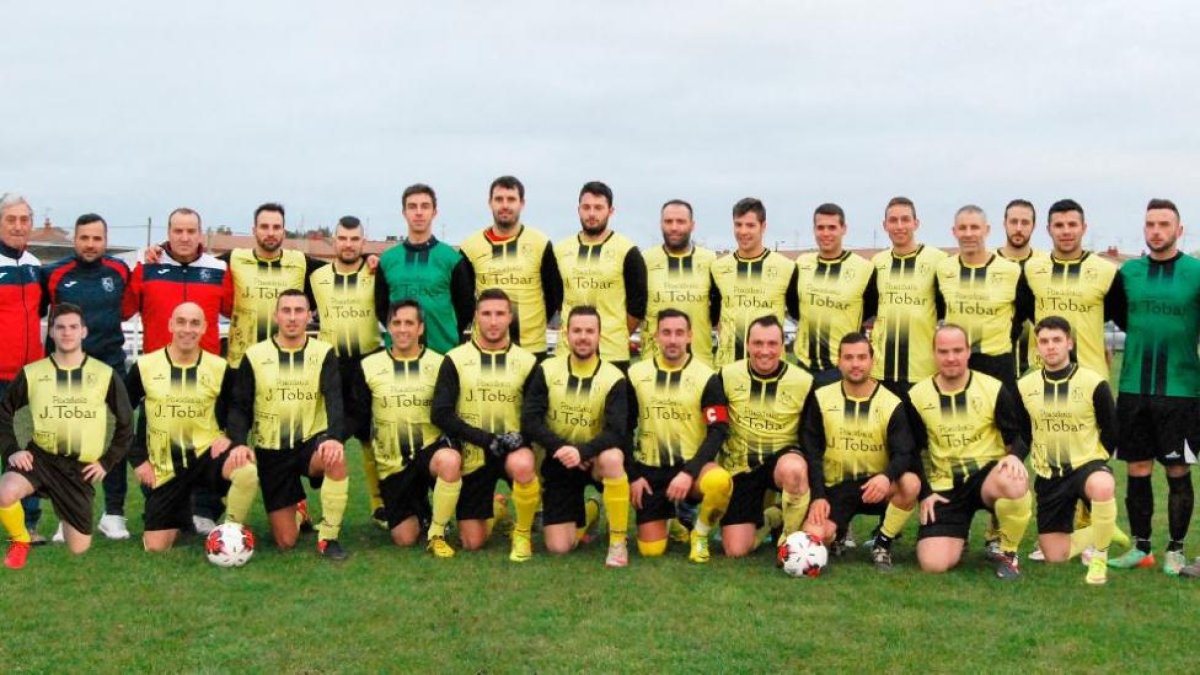 Villalbilla cuenta ya con cinco entorchados de campeón del Trofeo Diputación.-ECB