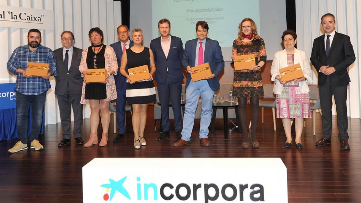 La entrega de los reconocimientos tuvo lugar ayer en la Casa del Cordón de la capital burgalesa.-ISRAEL L. MURILLO