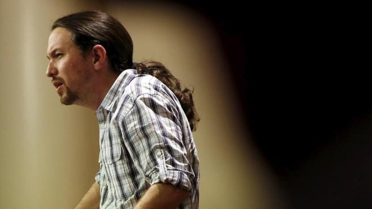Pablo Iglesias, en una rueda de prensa en el Congreso.-REUTERS