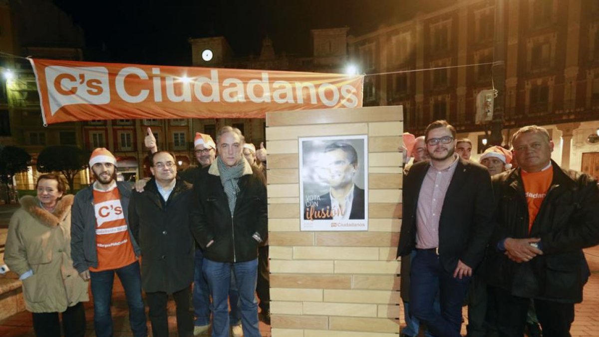 La candidatura de Ciudadanos en la Plaza Mayor-RAÚL OCHOA