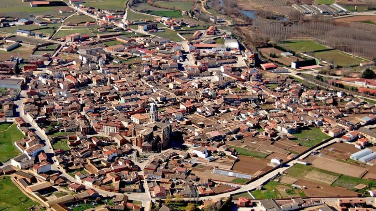 Vista aérea de Melgar de Fernamental.-ECB