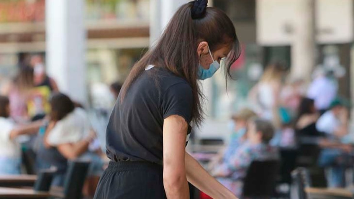 Seis de cada diez ocupados que pierde la provincia es mujer y suponen la mitad del paro registrado.  RAÚL G. OCHOA