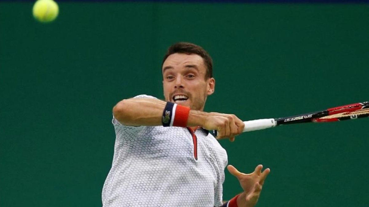 Roberto Bautista durante su enfrentamiento con Djokovic en Shanghái.-REUTERS / ALY SONG