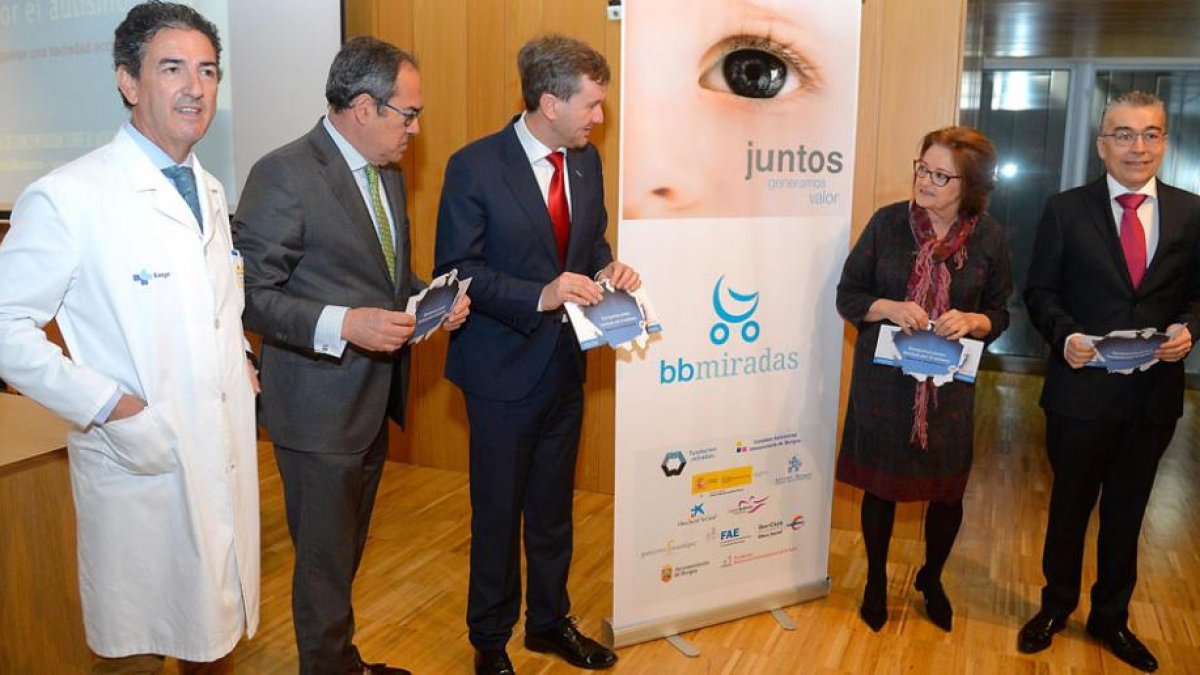 Miguel Ángel Ortiz, Baudilio Fernández-Mardomingo, Javier Lacalle, Simona Palacios y Roberto Saiz.-ICAL